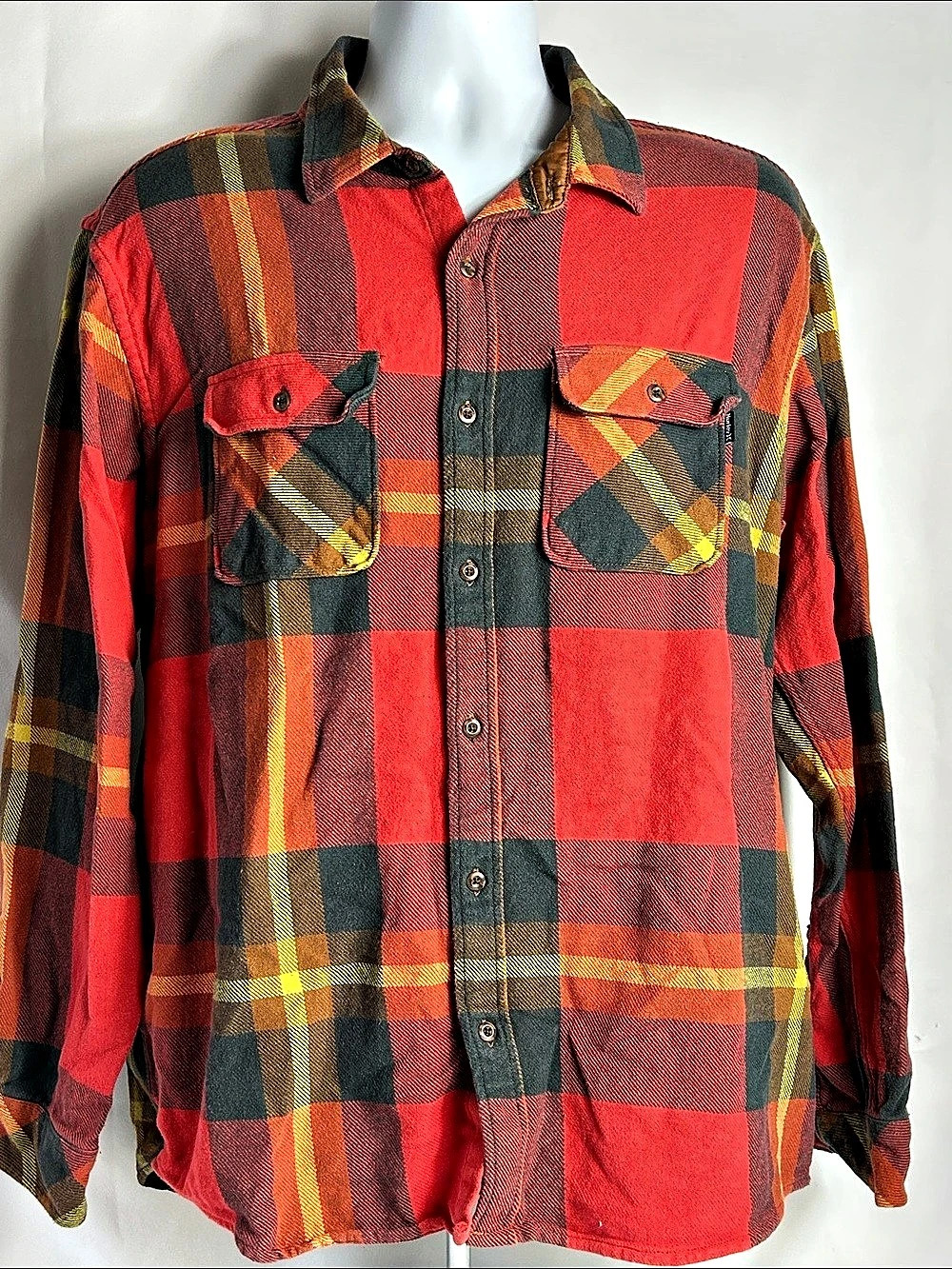 Hurley Plaid Cotton Button Down in Red & Black XL